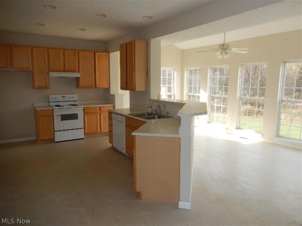 4159 Southwyck Road Uniontown, OH 44685 - Photo 8 of 16 Gallery Image 8