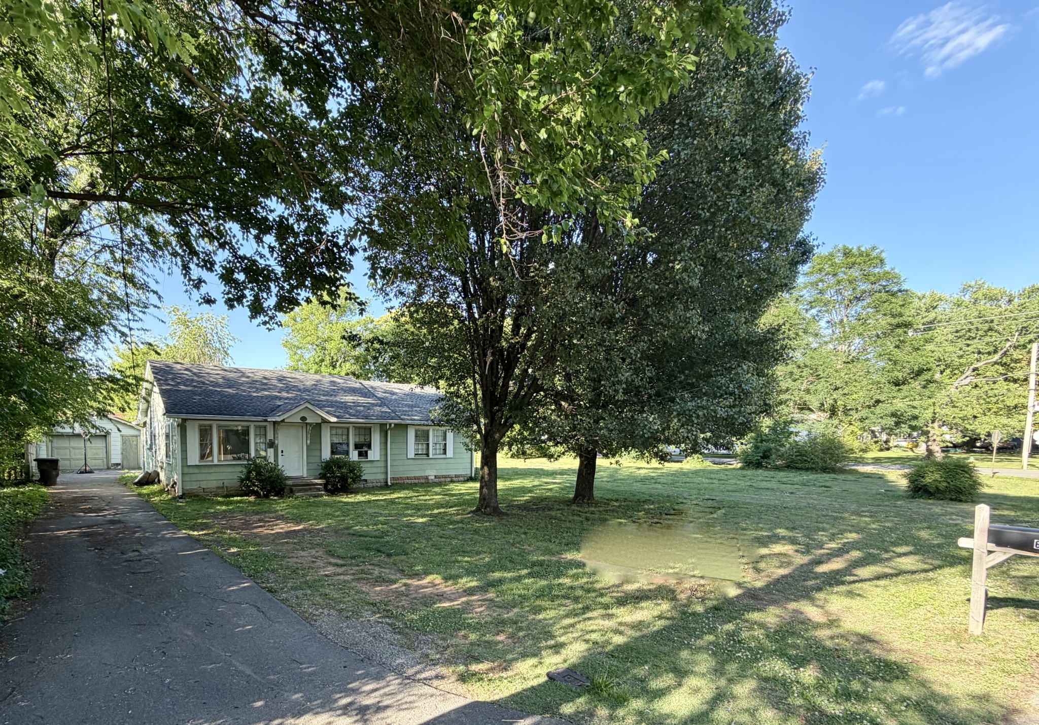 606 Peachtree Street Murfreesboro, TN 37129 - Photo 1 of 20