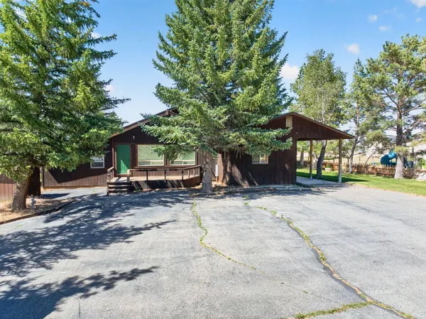 $590,000 | 2611 North Canyon Road, Lamoille, NV 89828