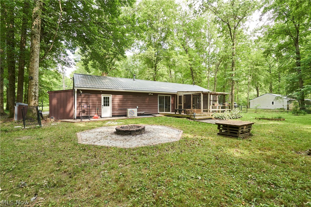 18550 Shaw Road Chagrin Falls, OH 44023 - Photo 5 of 27