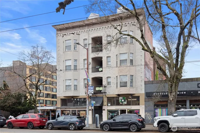 $6,200,000 | 321 Broadway East, Seattle, WA 98102