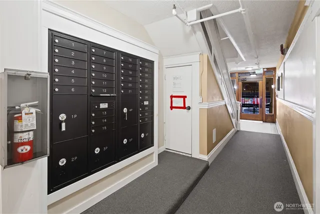 $6,200,000 | 321 Broadway East, Seattle, WA 98102