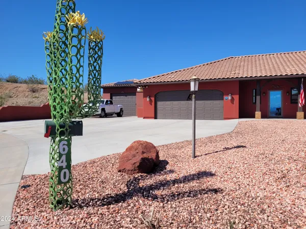 $3,500 | 640 North Atchison Circle, Wickenburg, AZ 85390