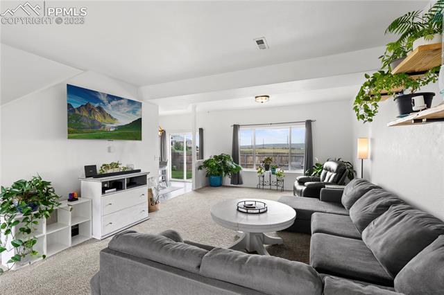 5110 Goldking Road Pueblo, CO 81008 - Photo 6 of 26 Gallery Image 6