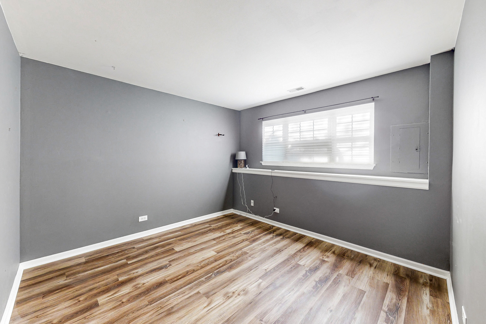 1645 Apple Tree Lane West Chicago, IL 60185 - Photo 14 of 20 a view of empty room with window