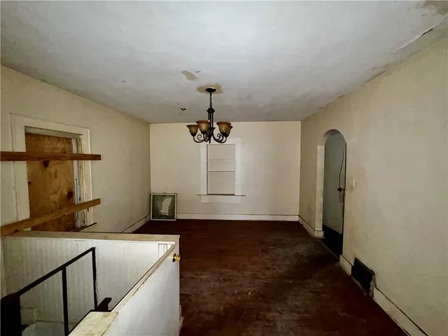 $79,000 | 718 Thompson Avenue, St. Joseph, MO 64504