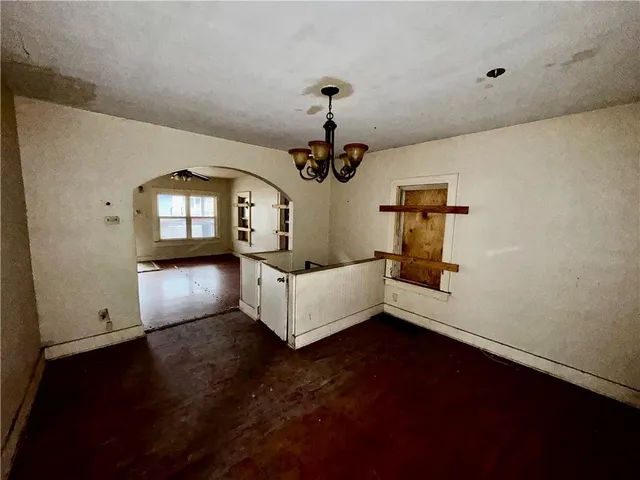 $79,000 | 718 Thompson Avenue, St. Joseph, MO 64504