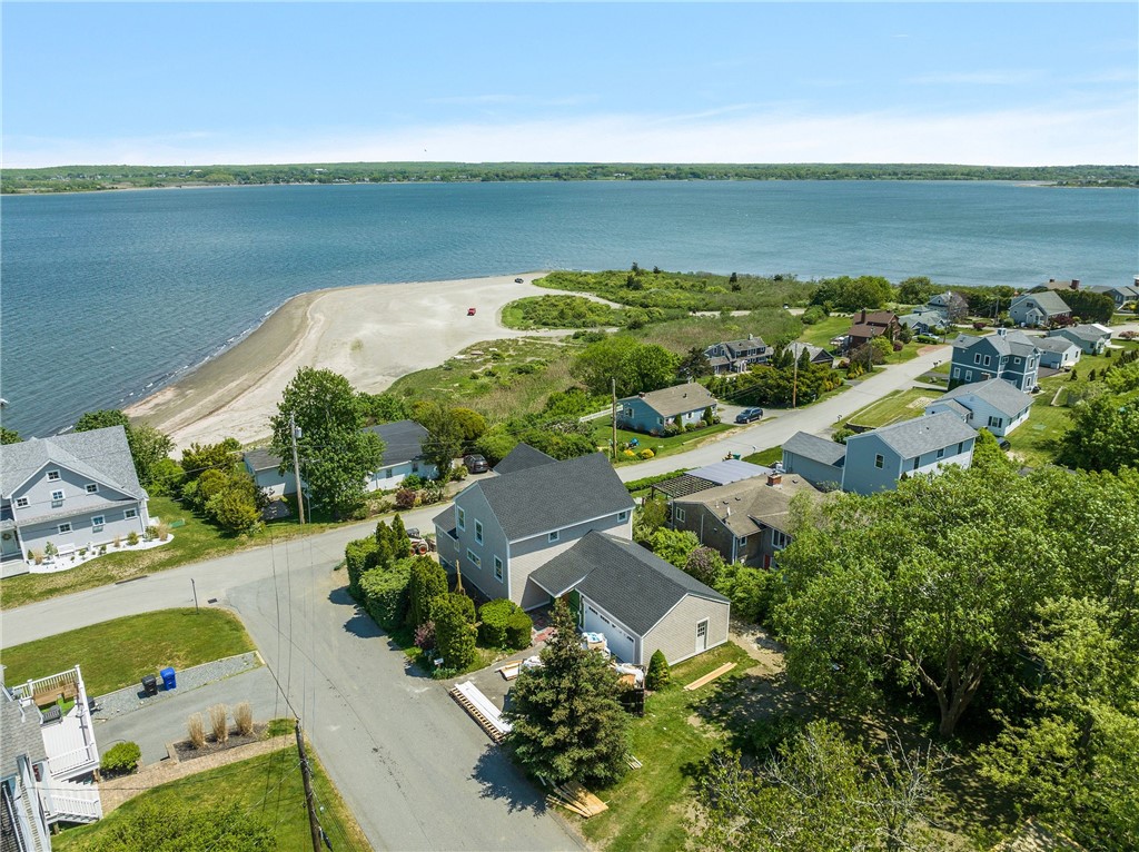 121 Robin Road Portsmouth, RI 02871 - Photo 28 of 37 May 18, 2023