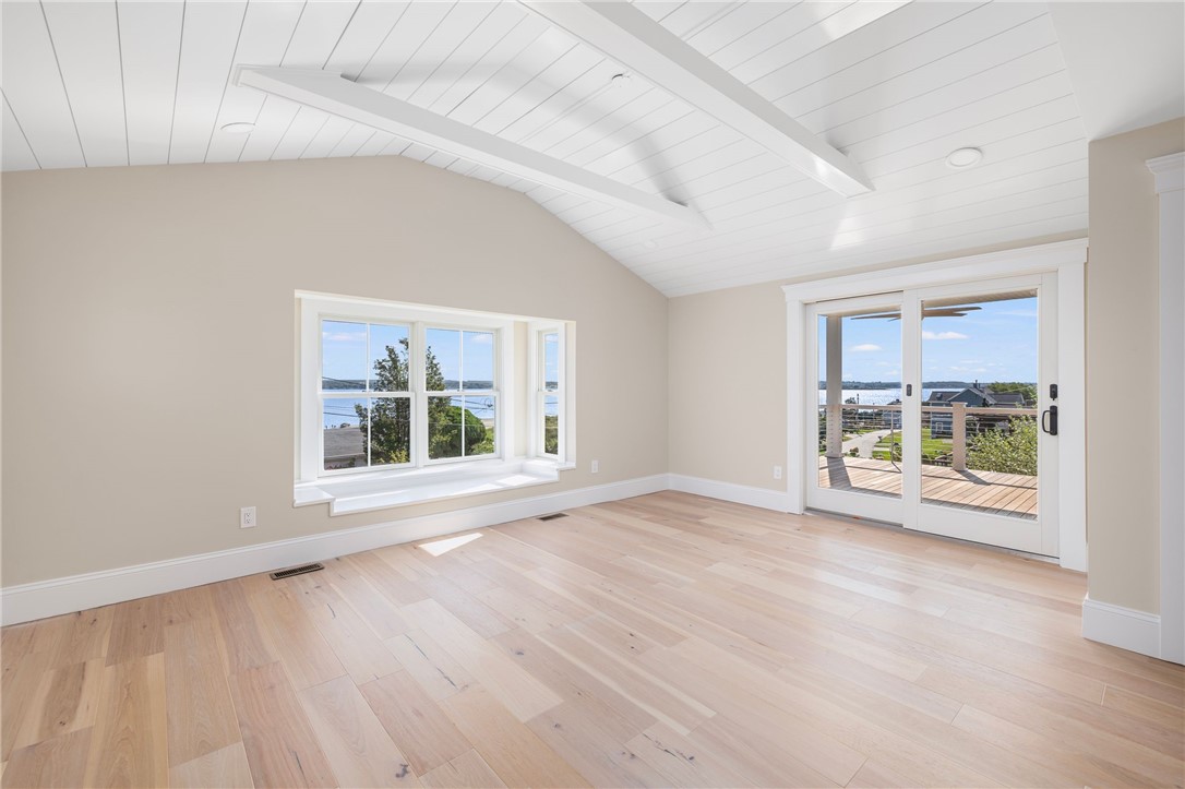 121 Robin Road Portsmouth, RI 02871 - Photo 7 of 37 Primary Bedroom