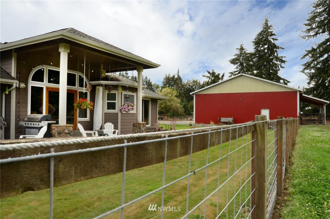 9416 James Road Southwest Rochester, WA 98579 - Photo 19 of 32