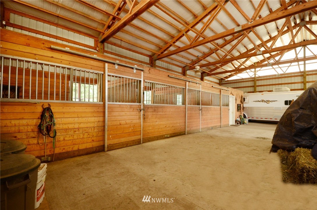 9416 James Road Southwest Rochester, WA 98579 - Photo 24 of 32