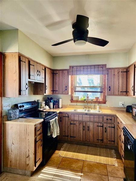 1319 Mt Pleasant Road West Newton, PA 15089 - Photo 4 of 27