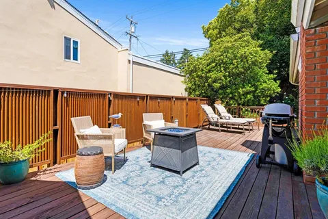 $1,425,000 | 465 Los Altos Drive, Aptos, CA 95003