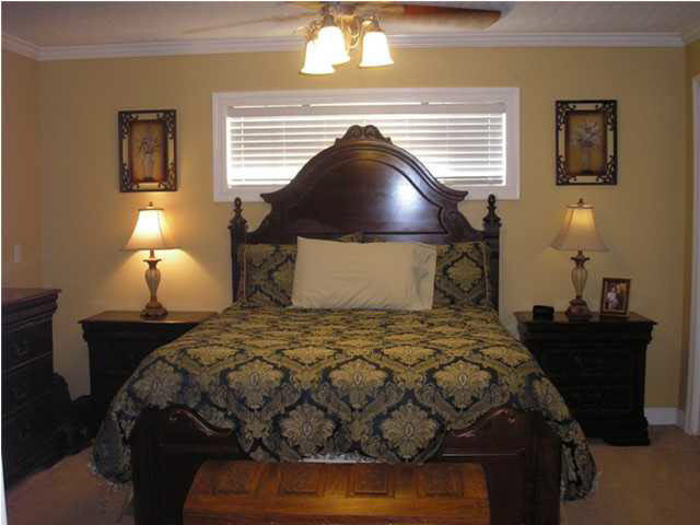 104 Coon Hunters Road Brandon, MS 39042 - Photo 8 of 10 Nice master suite with jetted tub!