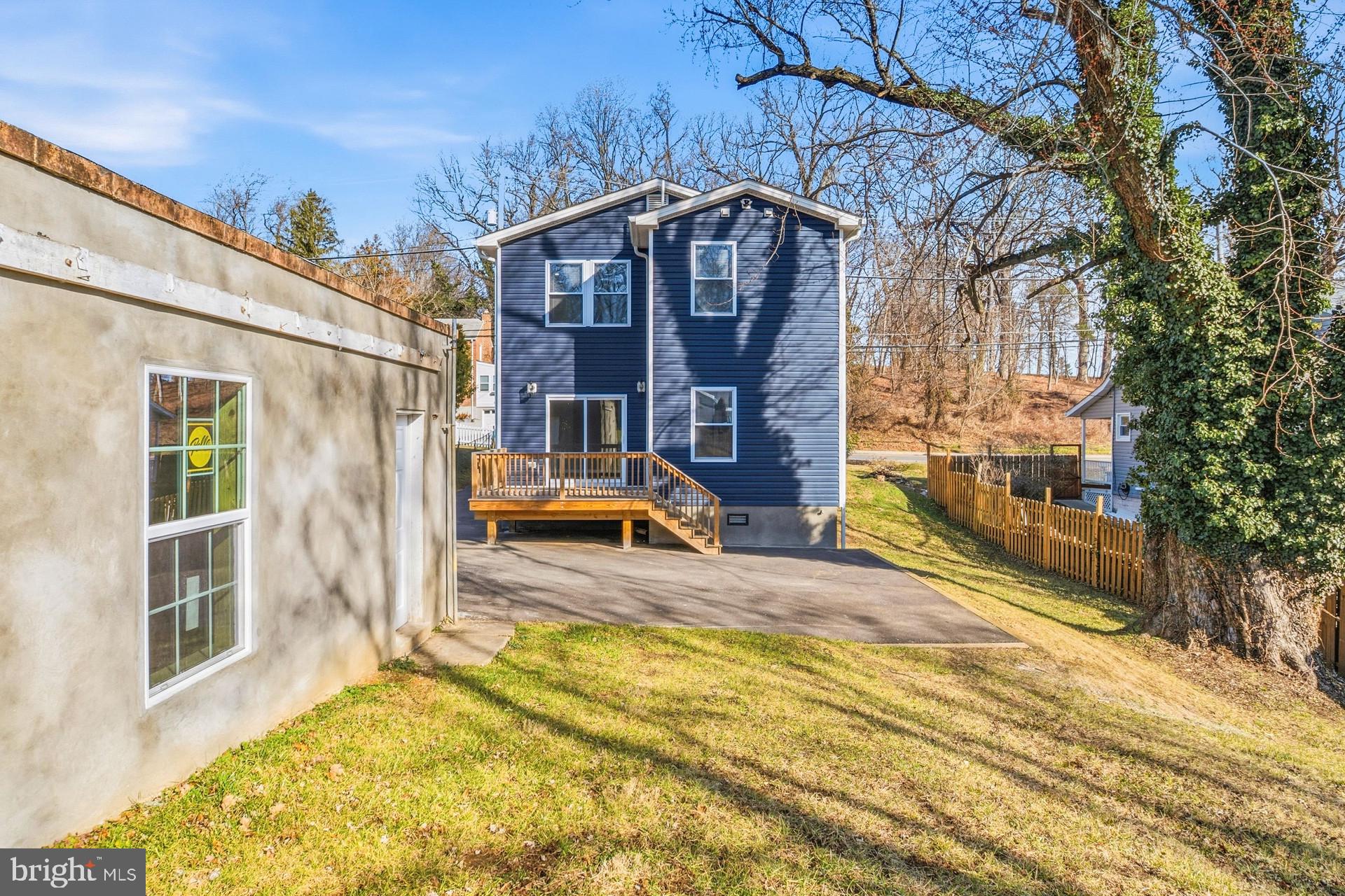 514 Maiden Choice Lane Catonsville, MD 21228 - Photo 4 of 28