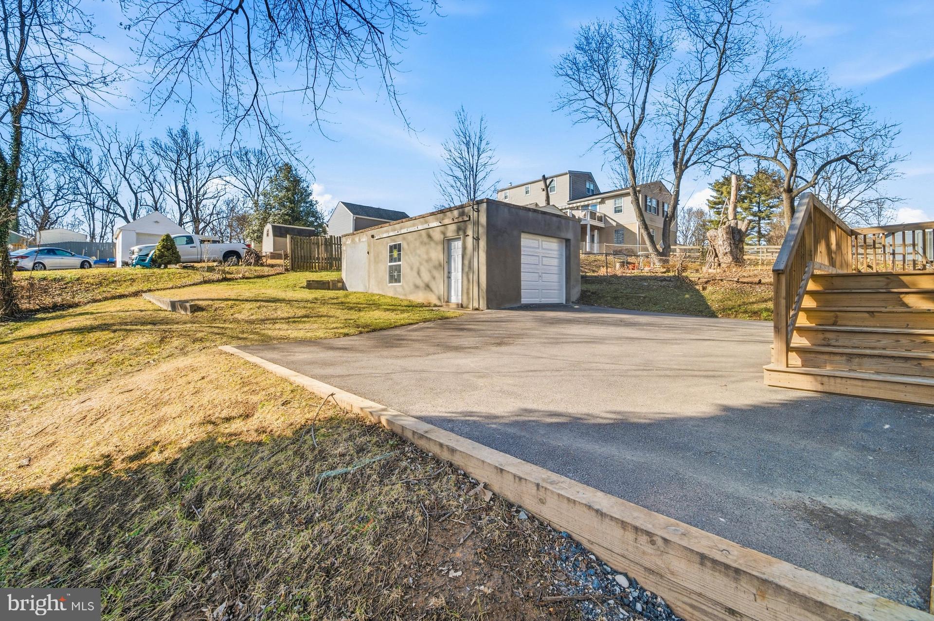 514 Maiden Choice Lane Catonsville, MD 21228 - Photo 6 of 28