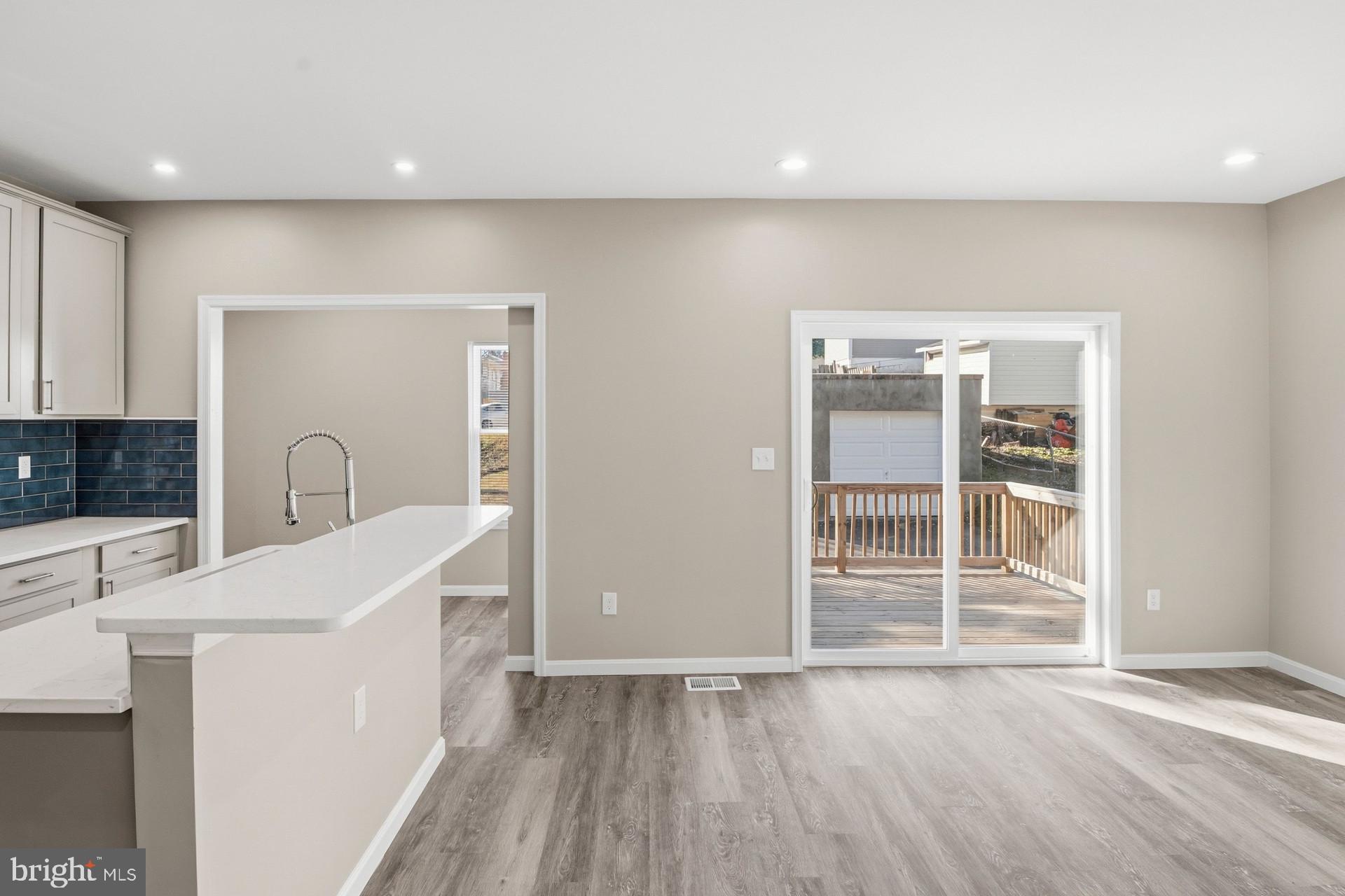 514 Maiden Choice Lane Catonsville, MD 21228 - Photo 10 of 28