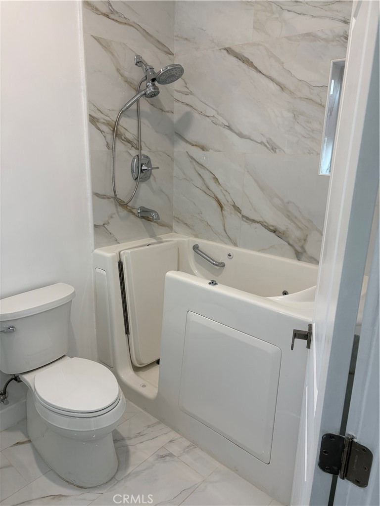 11862 Paseo Bonita Los Alamitos, CA 90720 - Photo 12 of 48 a bathroom with a sink and toilet