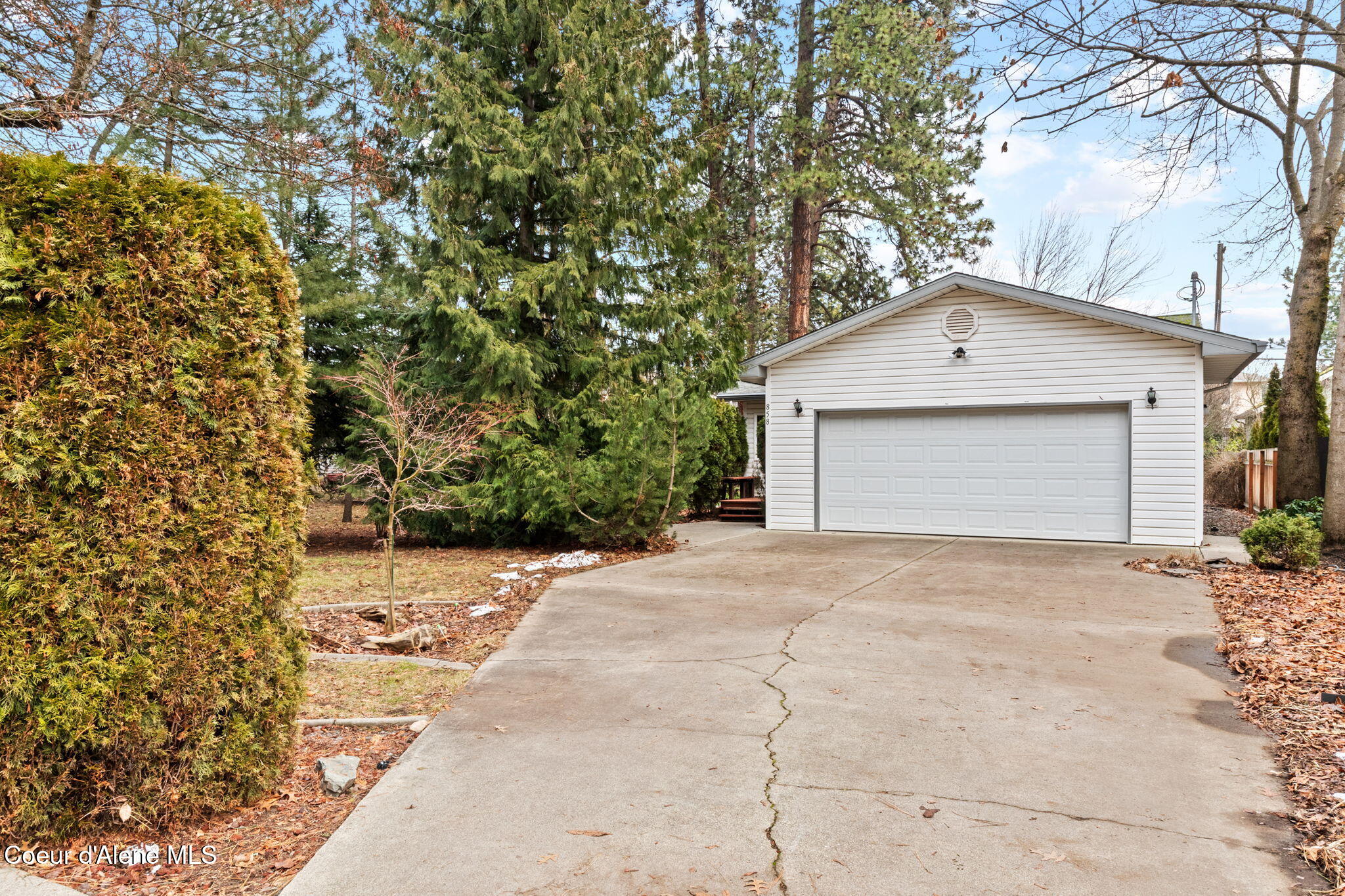 858 North Government Way Coeur D'Alene, ID 83814 - Photo 28 of 30 28-web-or-mls-858 N Government Wy-89