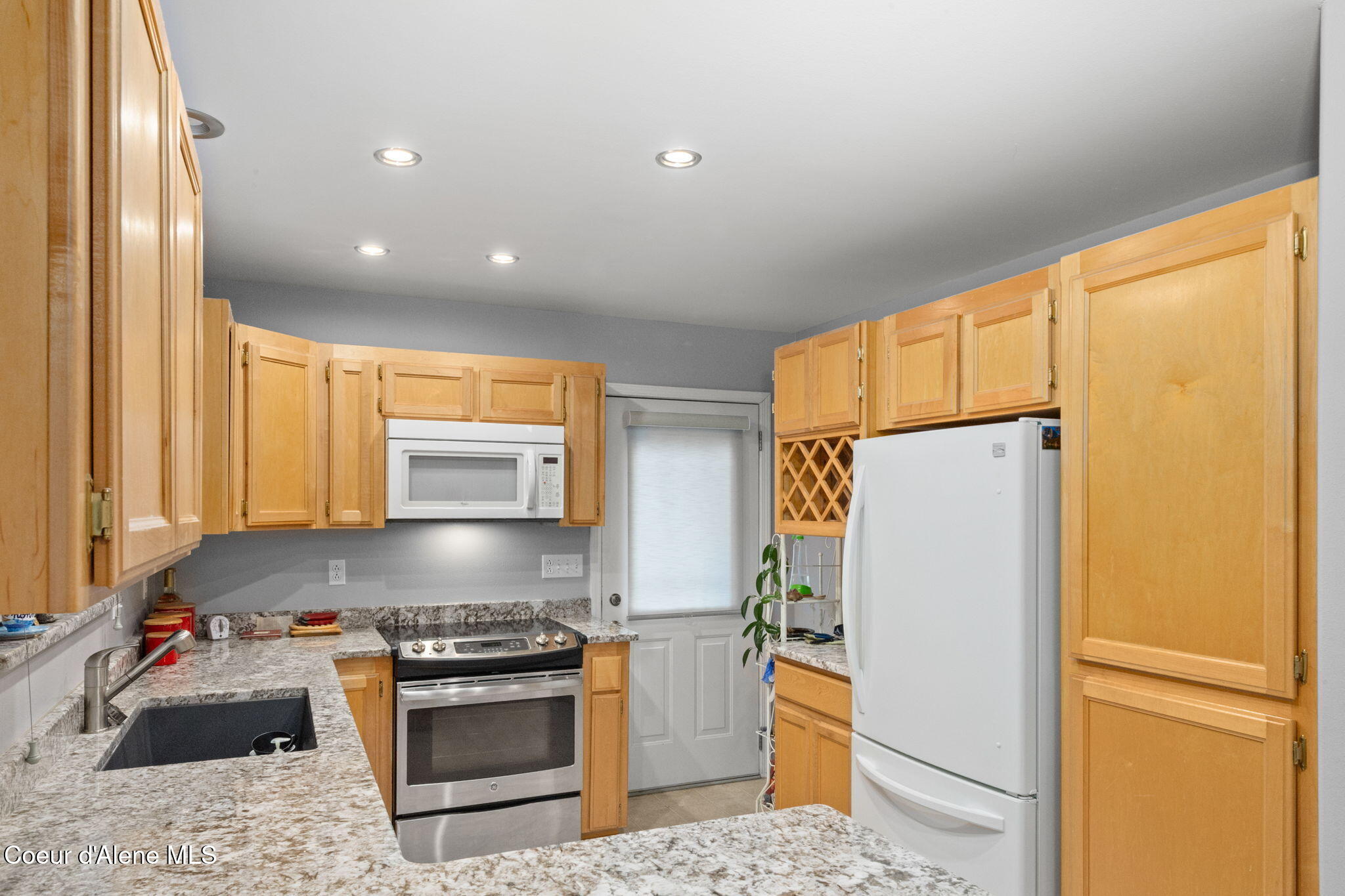 858 North Government Way Coeur D'Alene, ID 83814 - Photo 9 of 30 9-web-or-mls-858 N Government Wy-15