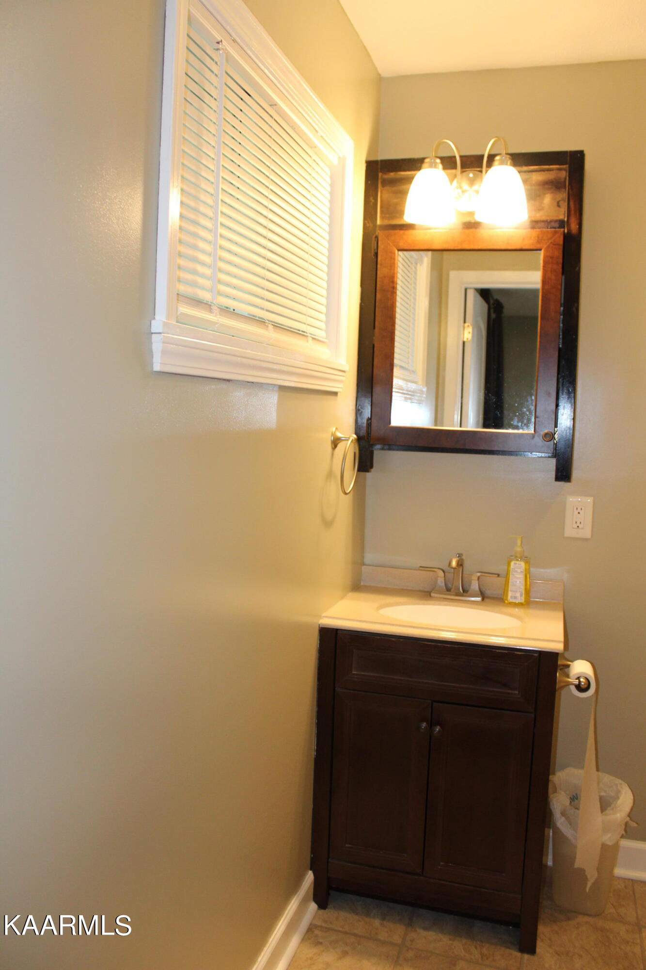 238 Pine Ridge Road Clinton, TN 37716 - Photo 23 of 53 IMG_7671