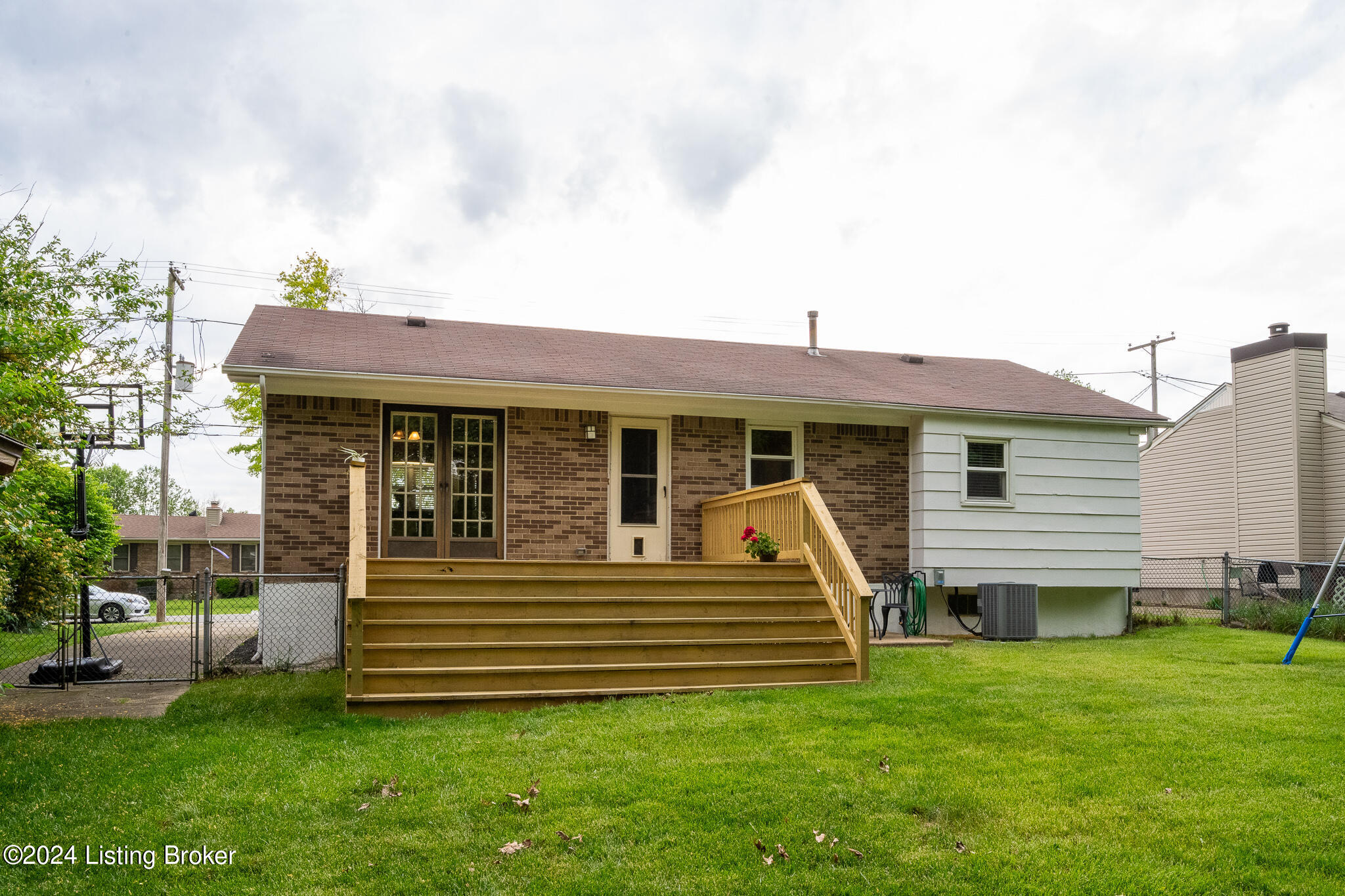 4321 Gaudet Road Louisville, KY 40299 - Photo 34 of 34 4321 Gaudet Rd-39