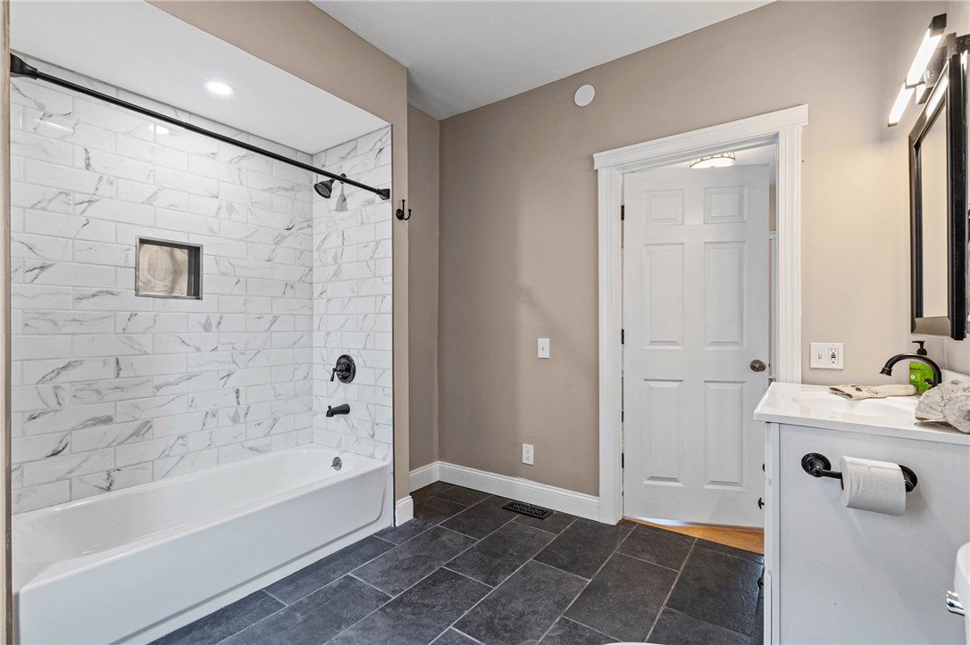 155 Cottage Street Rochester, NY 14608 - Photo 24 of 48