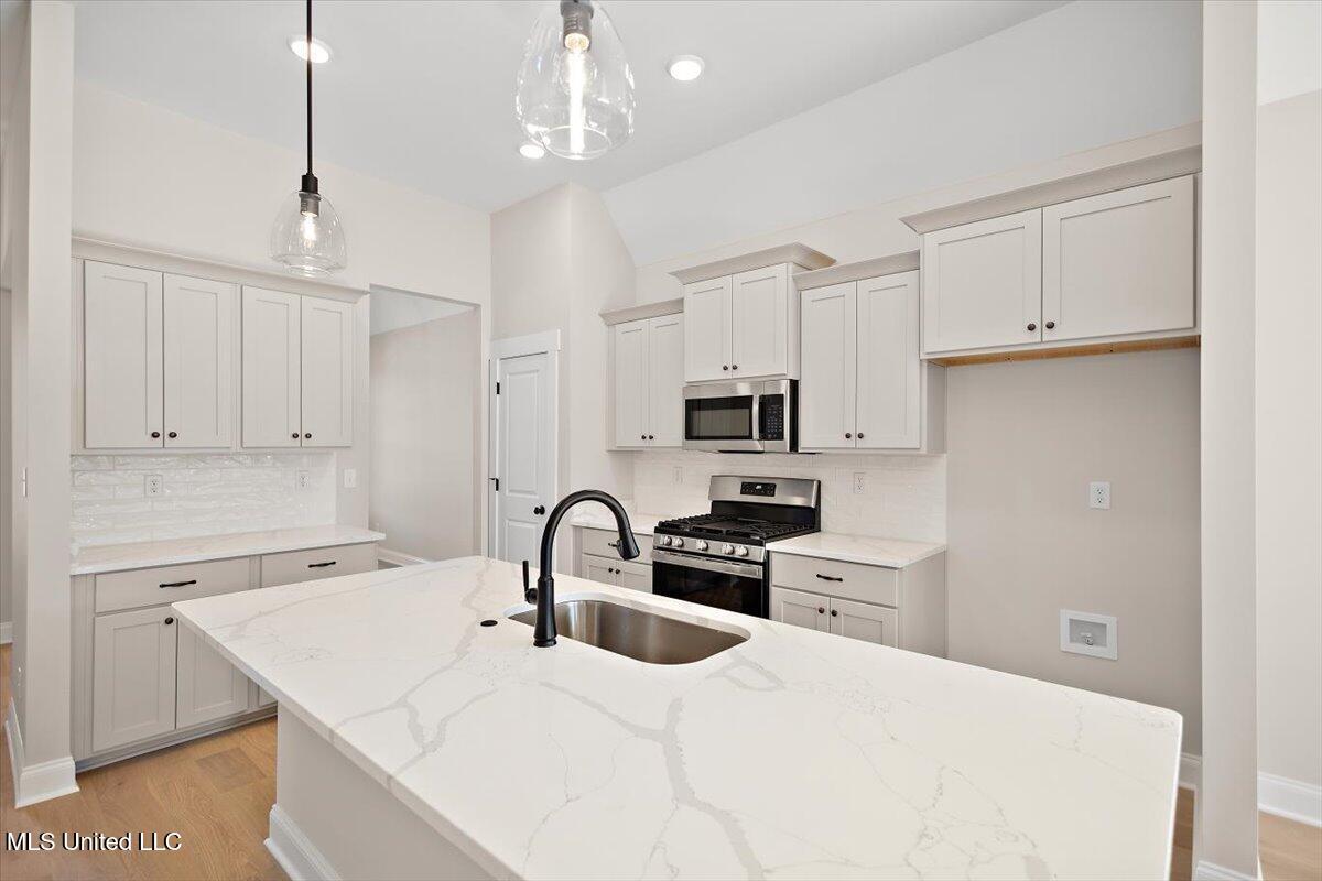 631 Sunflower Street Nesbit, MS 38651 - Photo 12 of 32 Lexington