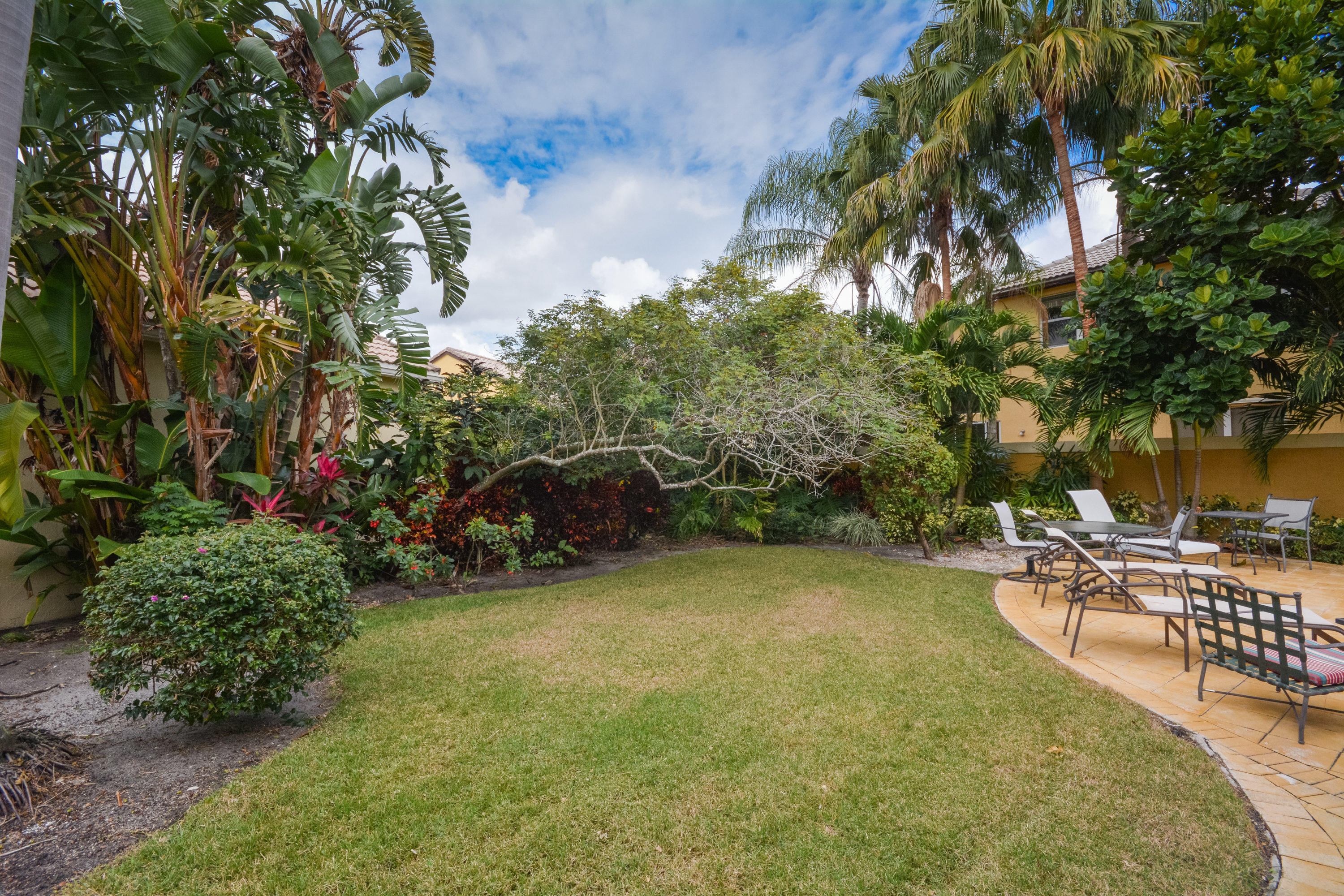 3325 Northwest 53rd Circle Boca Raton, FL 33496 - Photo 37 of 49 Yard