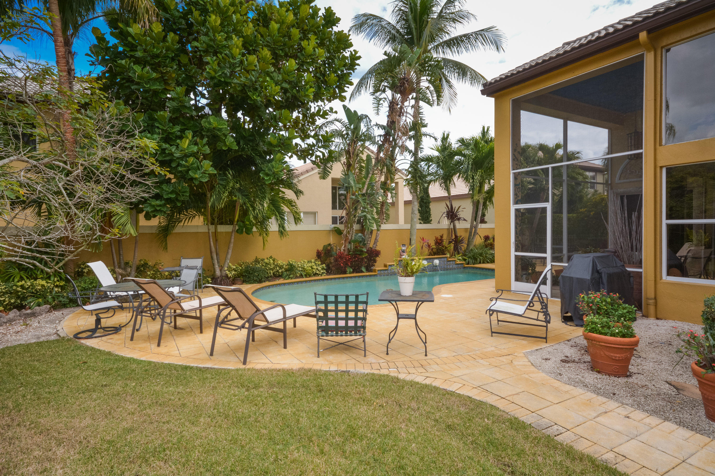 3325 Northwest 53rd Circle Boca Raton, FL 33496 - Photo 38 of 49 Yard/Patio