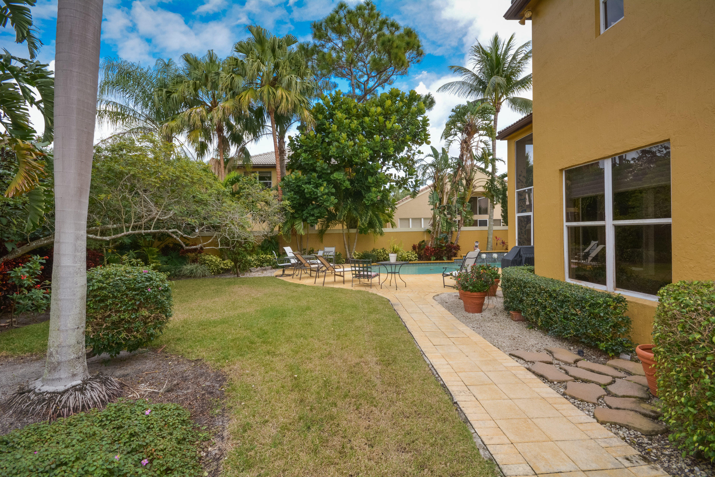 3325 Northwest 53rd Circle Boca Raton, FL 33496 - Photo 39 of 49 Yard