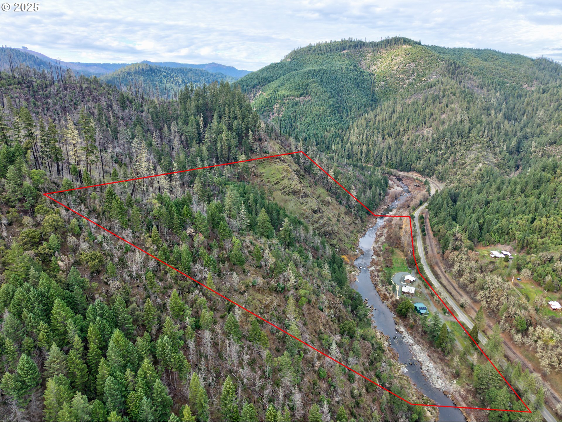 4696 Cow Creek Road Riddle, OR 97469 - Photo 36 of 46