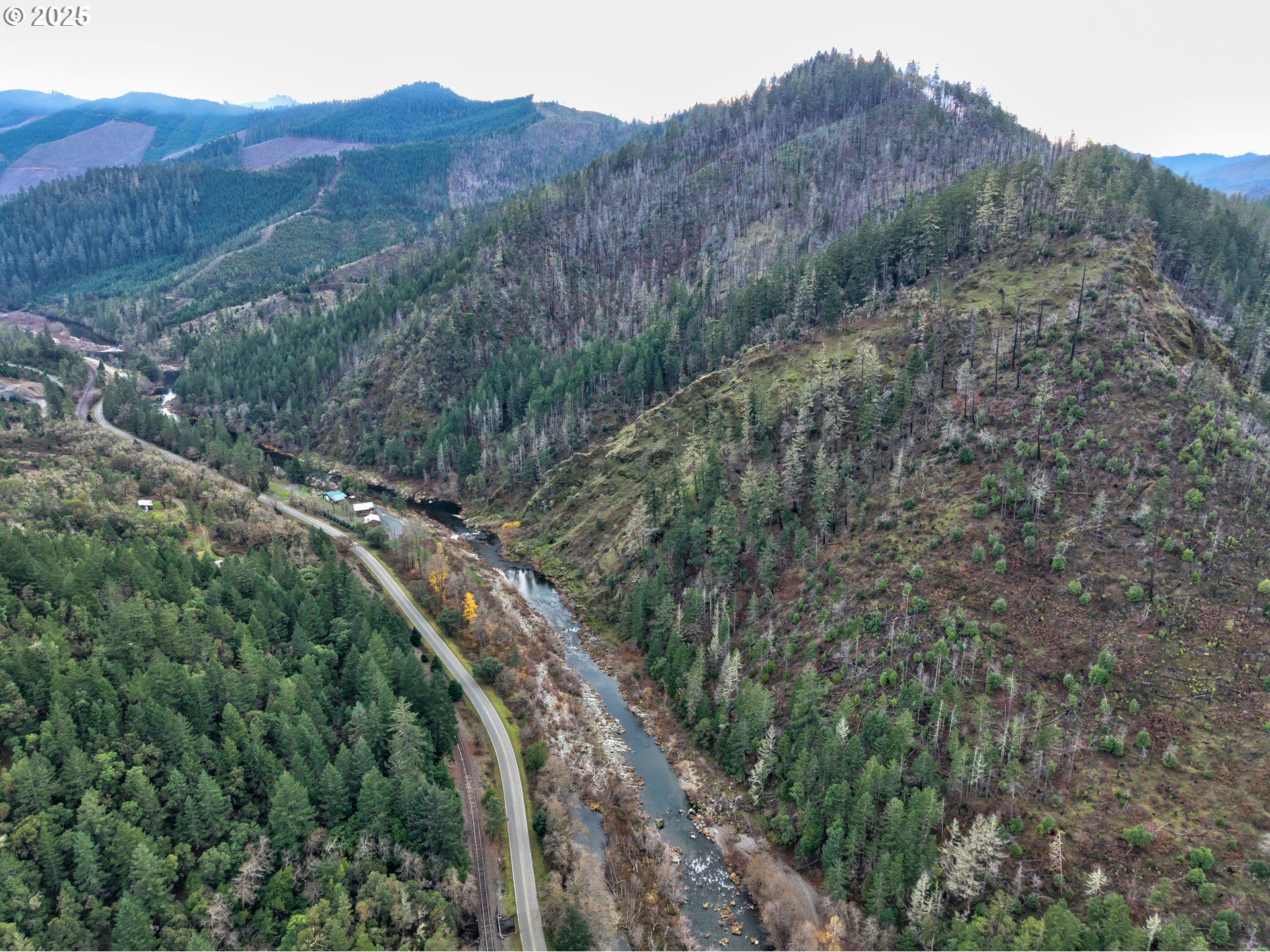 4696 Cow Creek Road Riddle, OR 97469 - Photo 38 of 46