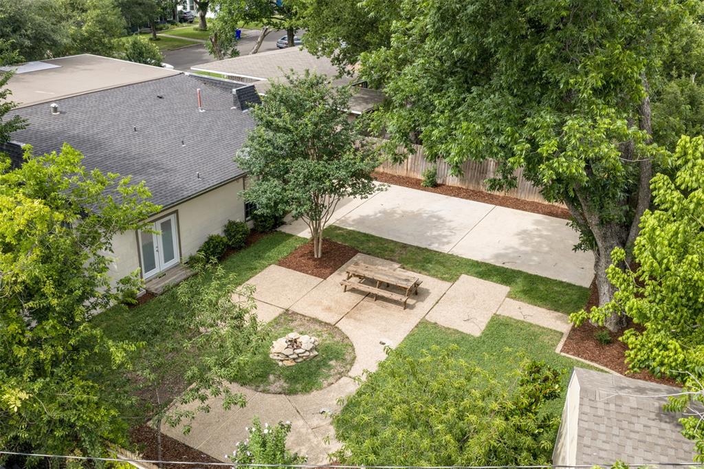 3116 Alexander Avenue Waco, TX 76708 - Photo 36 of 40 an aerial view of a house with yard and green space