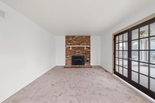 $345,000 | 100 Fairhills Drive, Ypsilanti, MI 48197