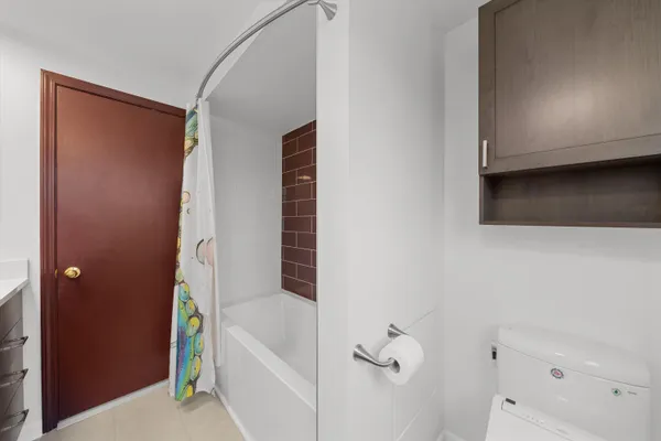 $345,000 | 100 Fairhills Drive, Ypsilanti, MI 48197