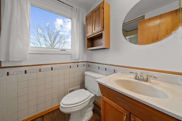 $345,000 | 100 Fairhills Drive, Ypsilanti, MI 48197