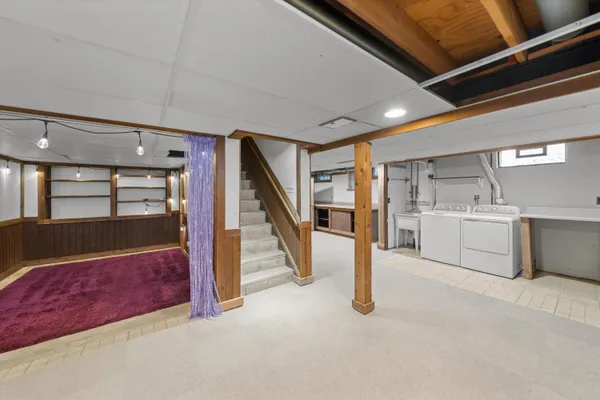 $345,000 | 100 Fairhills Drive, Ypsilanti, MI 48197