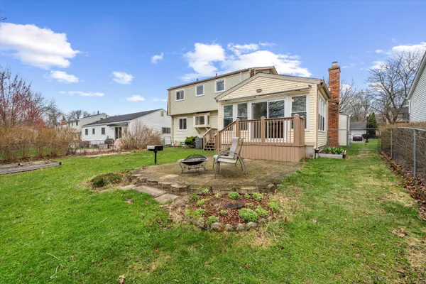 $345,000 | 100 Fairhills Drive, Ypsilanti, MI 48197