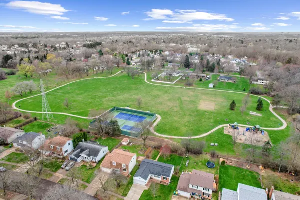 $345,000 | 100 Fairhills Drive, Ypsilanti, MI 48197