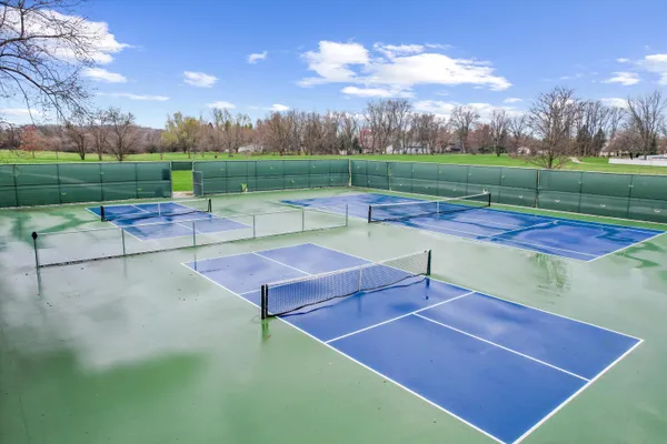 $345,000 | 100 Fairhills Drive, Ypsilanti, MI 48197