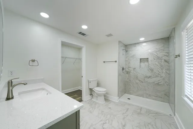 $370,000 | 710 Powell Drive, Niceville, FL 32578