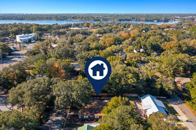 $370,000 | 710 Powell Drive, Niceville, FL 32578