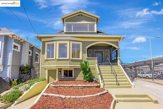 $799,000 | 806 54th Street, Oakland, CA 94608
