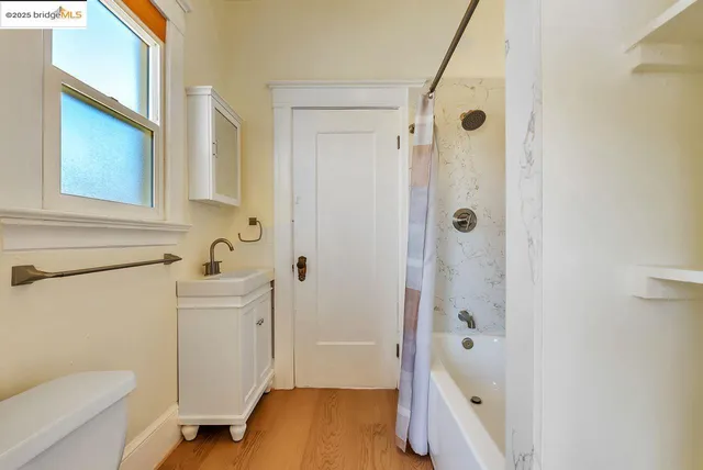 $799,000 | 806 54th Street, Oakland, CA 94608