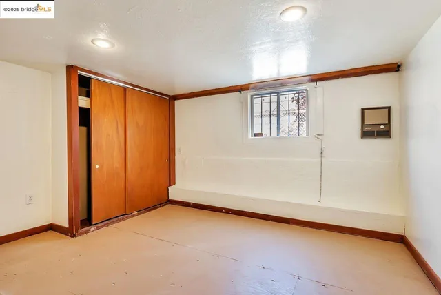 $799,000 | 806 54th Street, Oakland, CA 94608