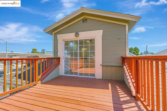 $799,000 | 806 54th Street, Oakland, CA 94608