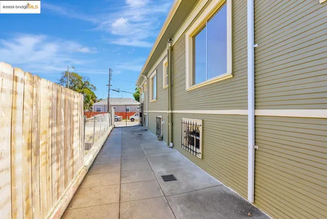 $799,000 | 806 54th Street, Oakland, CA 94608