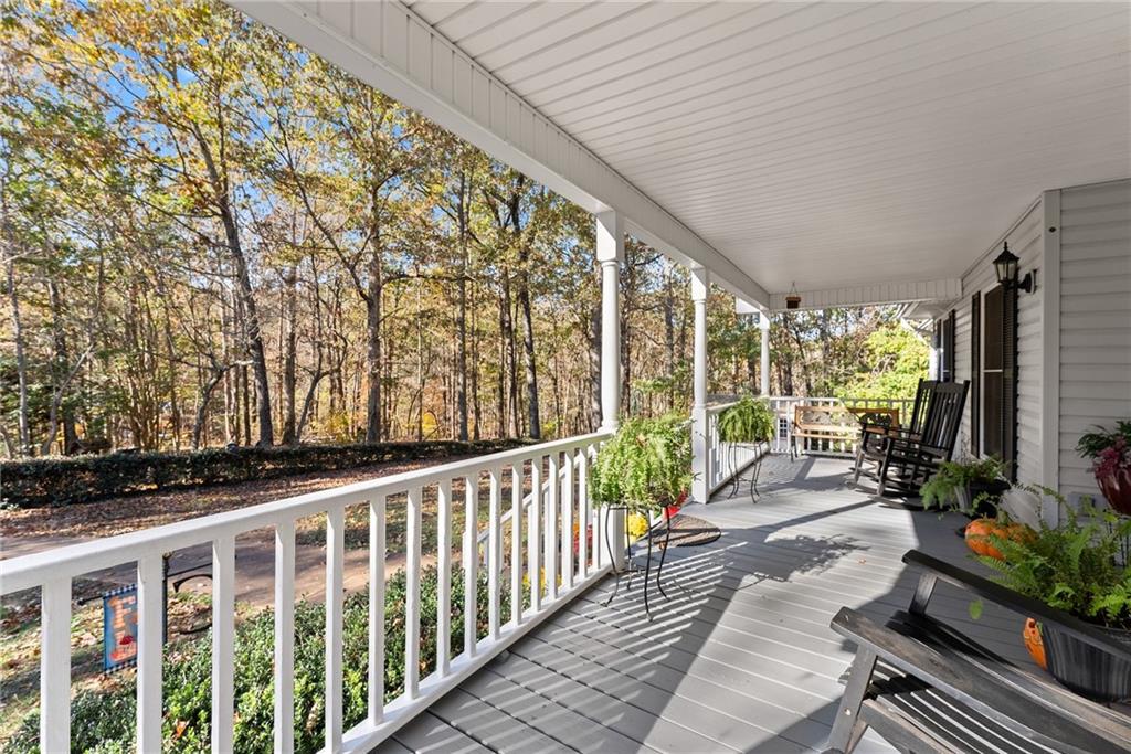 305 Mountain Brook Road Dawsonville, GA 30534 - Photo 8 of 61