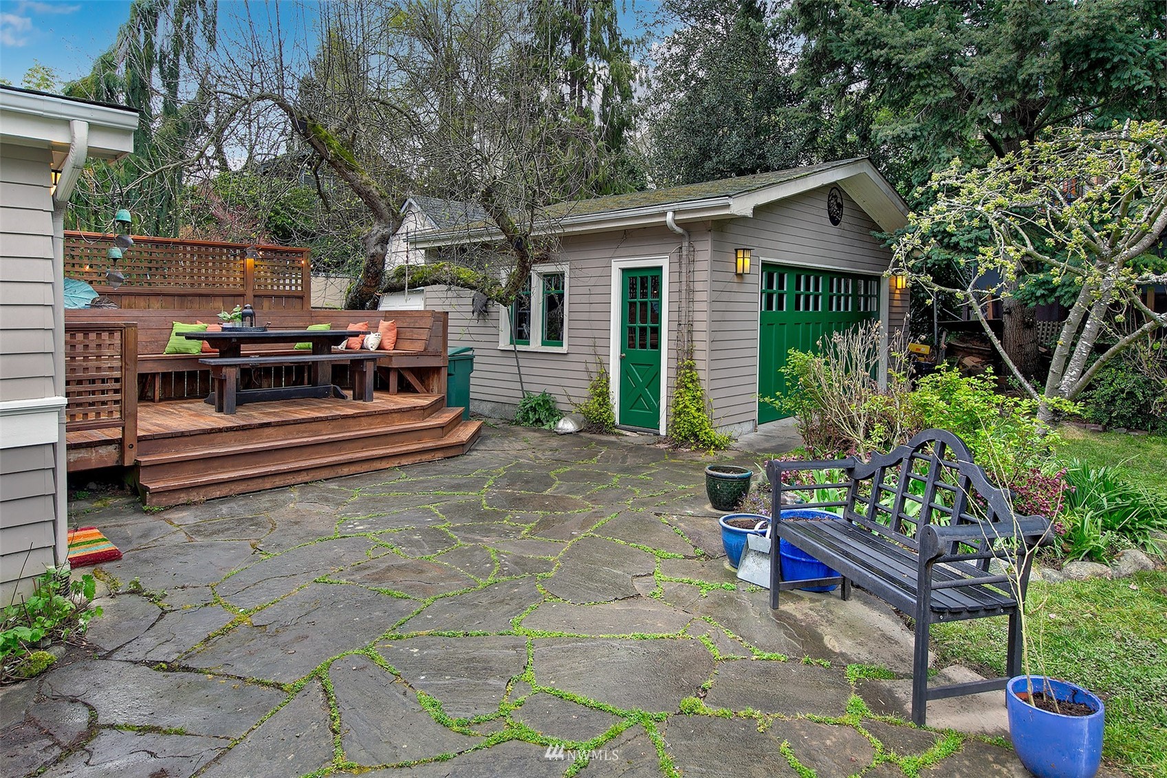 112 North 40th Street Seattle, WA 98103 - Photo 12 of 40